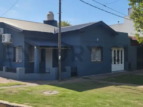 Casa 3 Dormitorios en Ensenada Centro