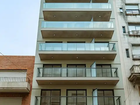 Paraguay- Ayacucho Edificio a estrenar apto para vivir o trabajar