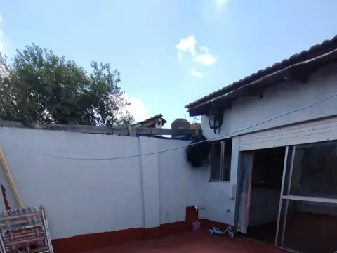 Depto Tipo Casa en Venta 56 años