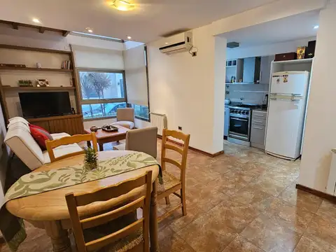 Luis N. Palma y 1 de MAyo