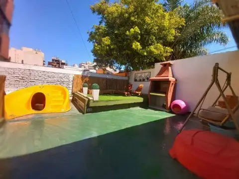 PH en venta - 3 dormitorios 1 baño - 143mts2 - Villa Luro