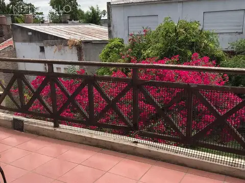 Depto Tipo Casa en Venta en Castelar Sur, USD 150.000