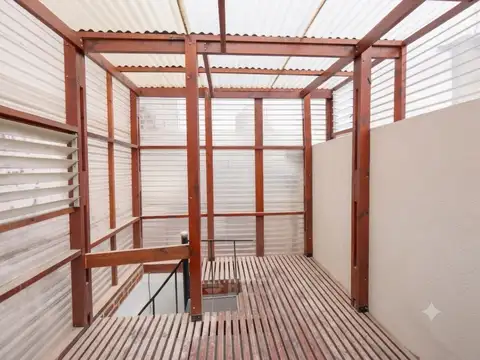 Depto Tipo Casa en Venta 60 años