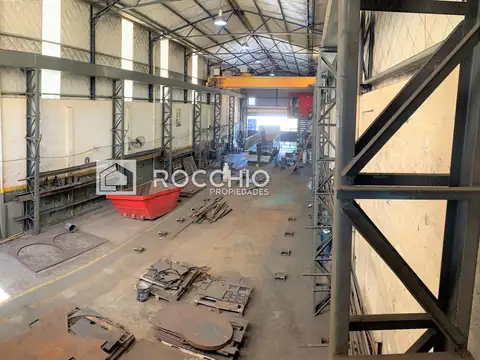 Galpon en Alquiler 41  mts Fondo