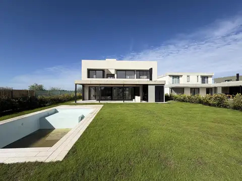 Casa en Venta en Vida, USD 700.000