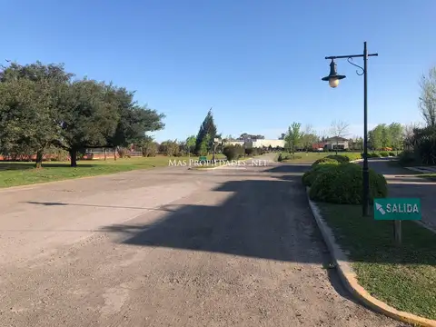 Terreno en Venta de 863,0 m2