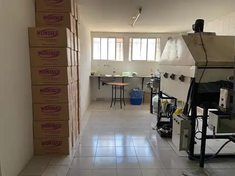 Depósito Venta en  Lugano Mixtura 3