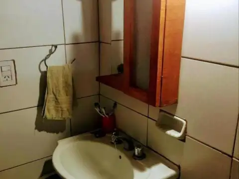 Depto Tipo Casa 4 ambientes con 1 baño