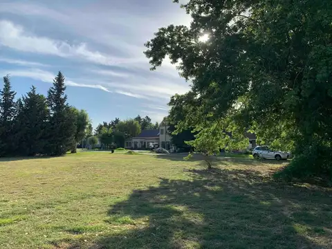 VENTA LOTE 1.458 m2 CLUB DE CAMPO SAN DIEGO MORENO