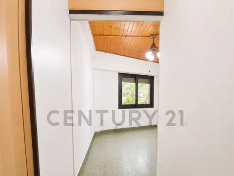 VENTA DEPARTAMENTO DE 3 AMBIENTES CON PATIO