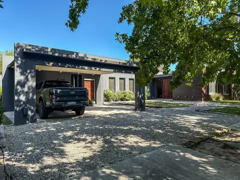 Casa en Venta de 4 dormitorios