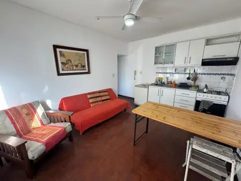 DEPARTAMENTO 2 AMBIENTES A LA VENTA EN CASTELAR