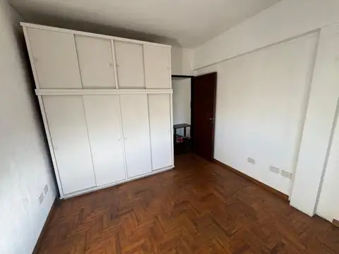 DEPARTAMENTO 2 AMBIENTES A LA VENTA EN CASTELAR