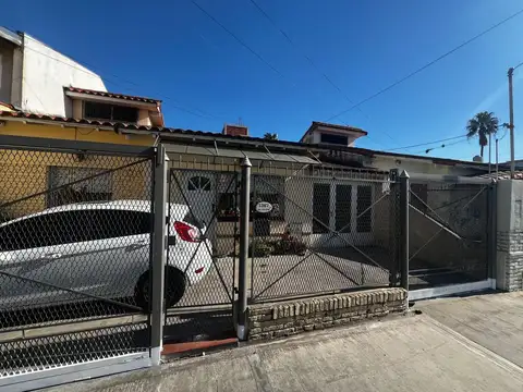 Casa en Venta en Banfield, USD 149.000