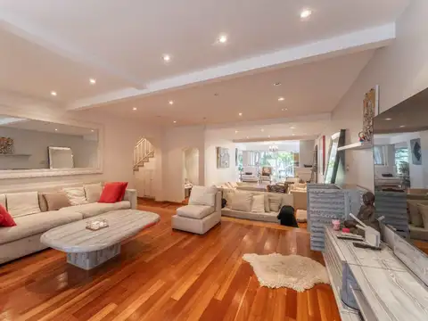 Casa en Venta en Acassuso, Partido de San Isidro