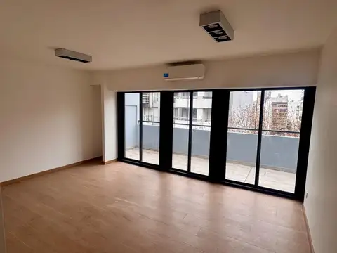 Avalos 2100, Piso 7