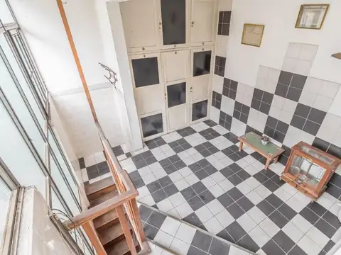 Casa 5 ambientes con 1 baño