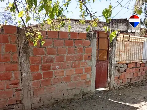 CASA A RECICLAR VENTA ZONA NORTE TERRENO 250 M2