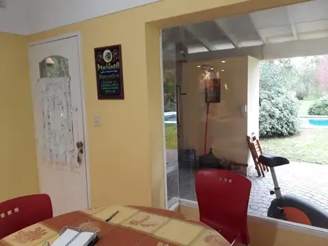 Casa en Venta en Las Praderas De Lujan, USD 215.000