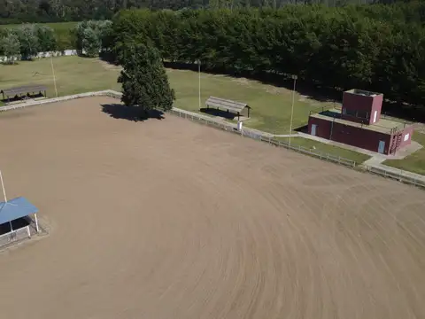 CAMPO CENTRO ECUESTRE VENTA MARIANO ACOSTA