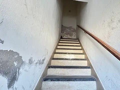 VENTA LOCAL COMERCIAL + VIVIENDA B. RIVADAVIA