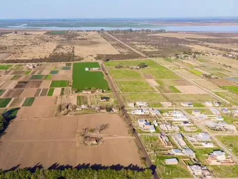 REMAX VENDE LOTE, Angel Gallardo- Loteo San Miguel