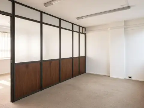Oficina en Sarmiento  al 700