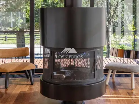 Casa 6 ambientes con 4 baños