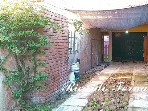 CASA SOBRE LOTE PROPIO A 1 CUADRA DE AVENIDA CHASCOMUS