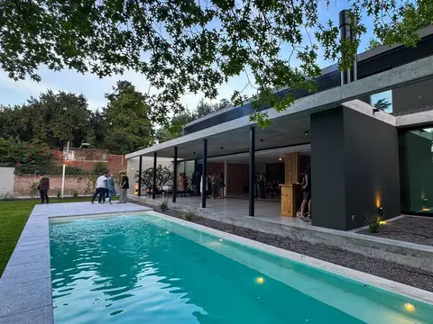 Casa Ø- Las Lomas de San Isidro