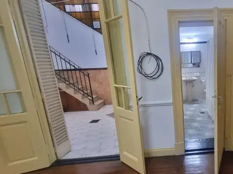 Depto Tipo Casa en Alquiler 40 años