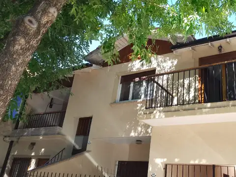 Amplio Departamento apto profesional