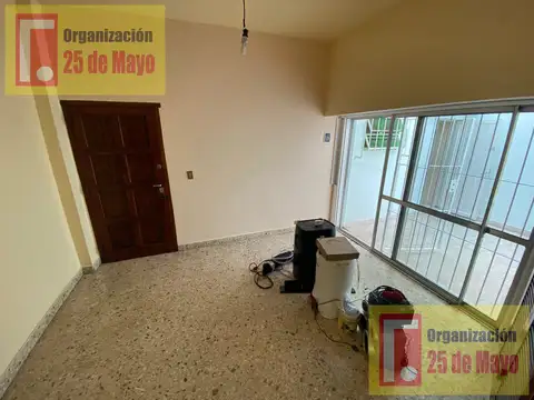 Depto Tipo Casa en Alquiler de 3 ambientes