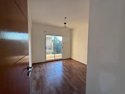SAN JUSTO  DEPARTAMENTO 2 AMBIENTES APTO CREDITO CON TERRAZA PROPIA