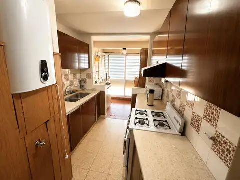 Departamento 5 ambientes con 2 baños