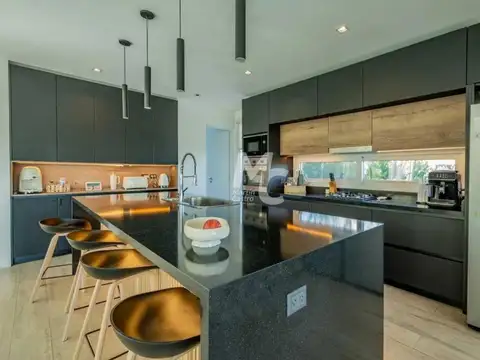 Casa en Venta en Puertos - Barrio Costas, USD 529.000