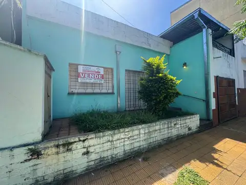 Casa a Remodelar a la Venta