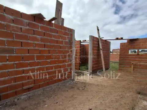 DUPLEX TRES AMBIENTES EN MAR DEL TUYU - EN POZO