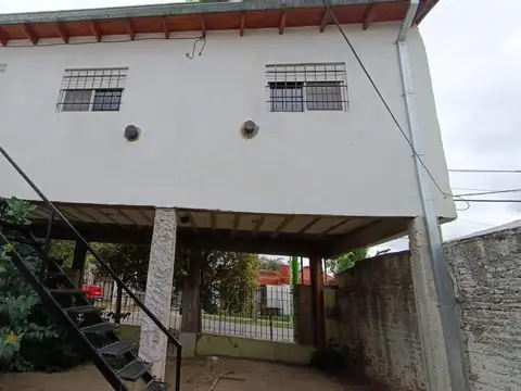 Echeverria 829