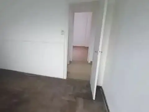 Depto Tipo Casa en Venta 40 años