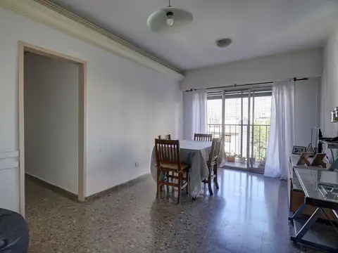ALQUILER DEPARTAMENTO 4 AMB FLORES SIN EXPENSAS