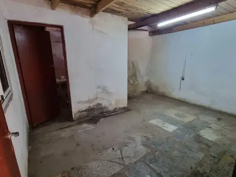 Galpon en Alquiler en Barrio Matheu, $ 700.000