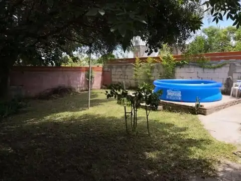 Casa 3 ambientes con 1 baño