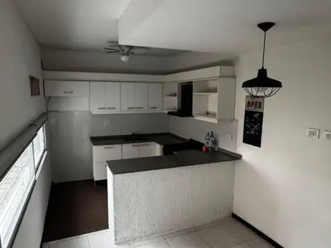 Casa - Venta - Argentina, Morón - Bosch 500