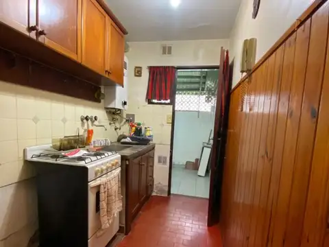 Depto Tipo Casa 2 ambientes con 1 baño