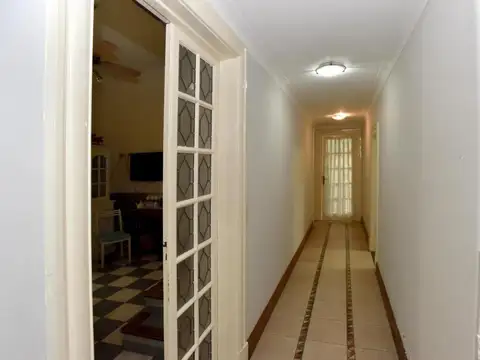 Depto Tipo Casa en Venta 56 años
