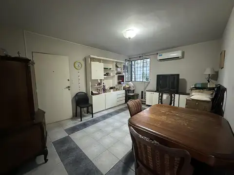 Departamento 3 ambientes en planta baja - Barrio Enviión -Haedo Norte