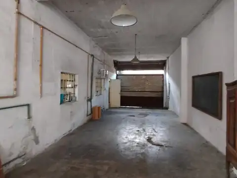 (LEG-1643) PANAMA  al 3600 - LOTE PROPIO 248m2 - CON GALPON AL FRENTE