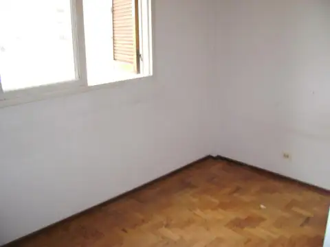 Fonrouge 100, Piso 3