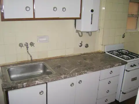Departamento 3 ambientes con 1 baño